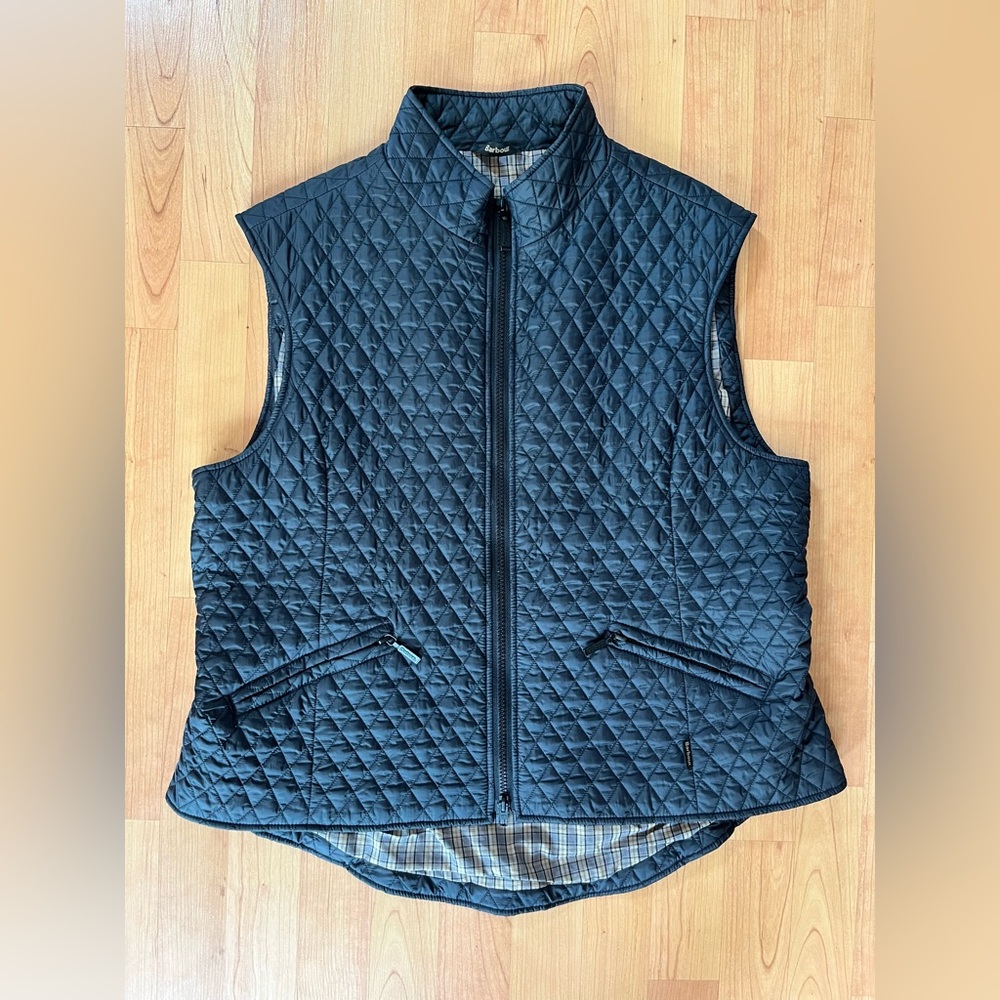 Barbour Woman’s Quilted Flyweight Vest